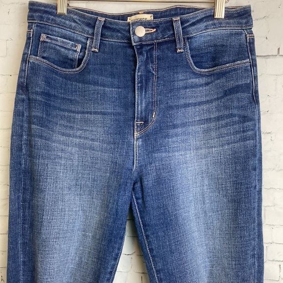 L’Agence Highline High Rise Jeans Med Wash Factory Distressed 28 Sharkbite Hem - Picture 14 of 16